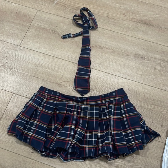 SOLD - Picture 1 of 4